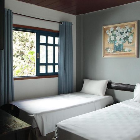 Cr Hotel Bueno - Antigo Hotel Serras De Goyaz Goiânia Exteriör bild A room at the hotel