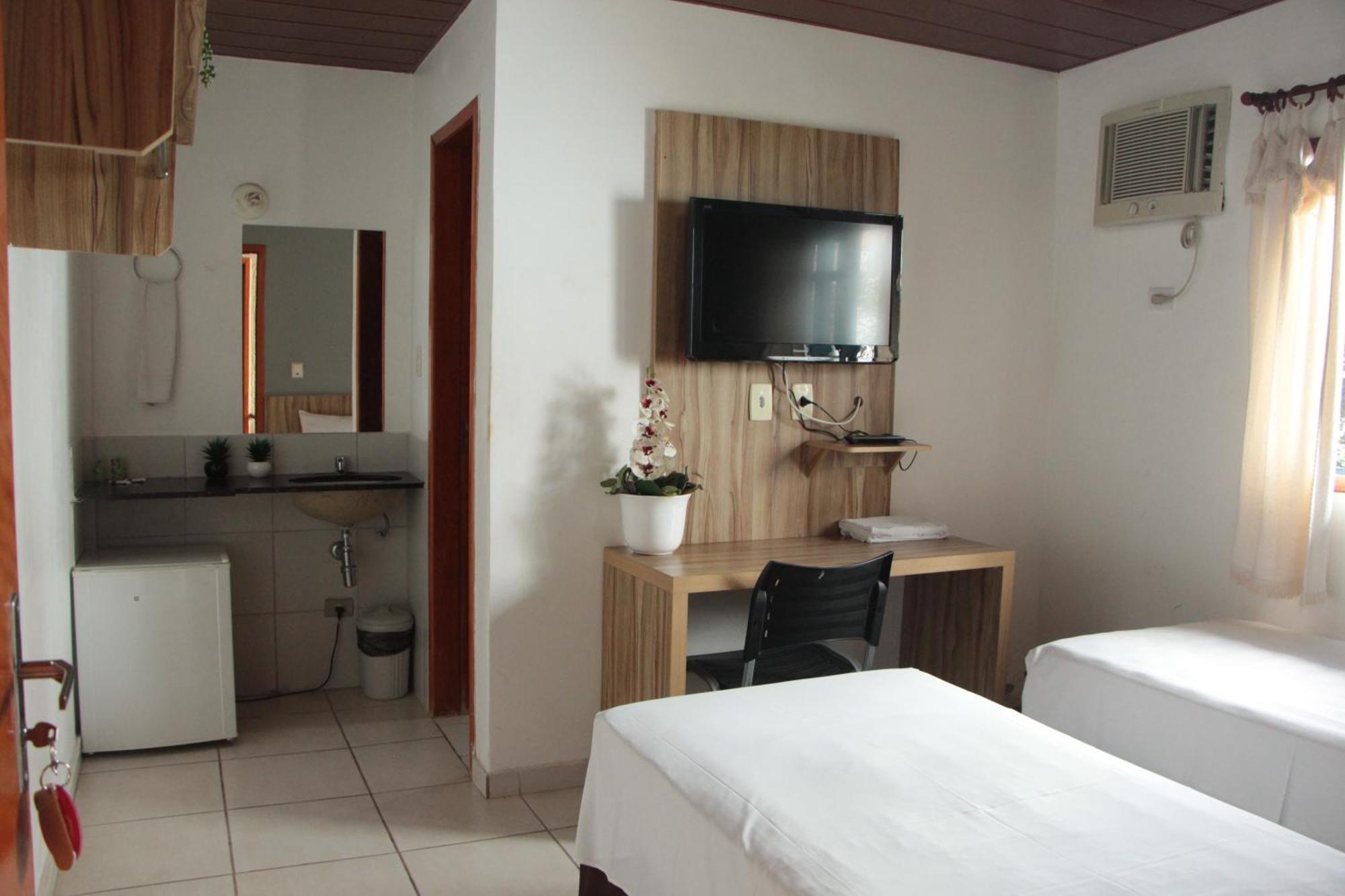Cr Hotel Bueno - Antigo Hotel Serras De Goyaz Goiânia Exteriör bild