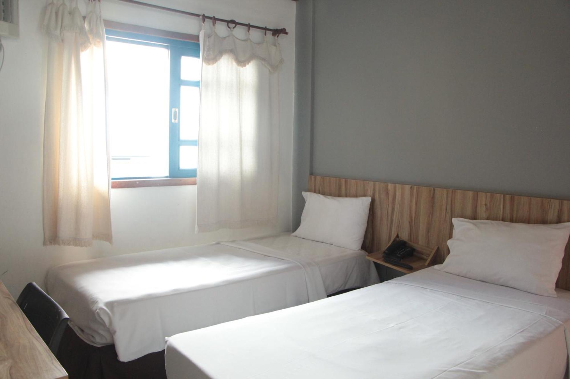Cr Hotel Bueno - Antigo Hotel Serras De Goyaz Goiânia Exteriör bild A room at the hotel