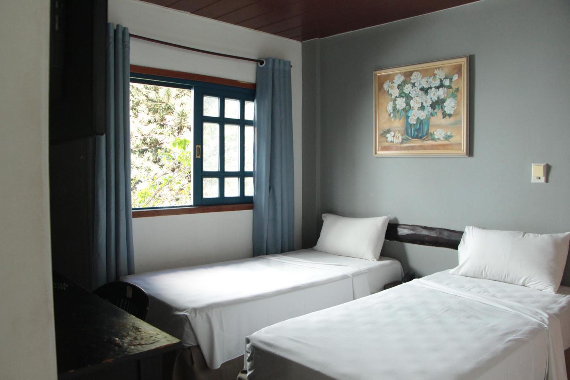 Cr Hotel Bueno - Antigo Hotel Serras De Goyaz Goiânia Exteriör bild A room at the hotel