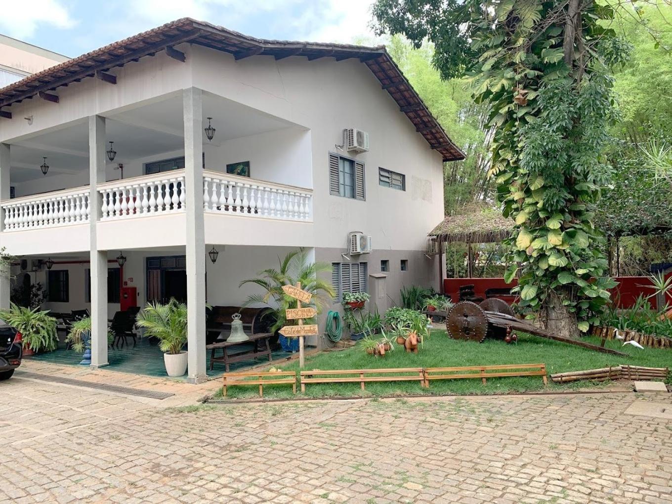 Cr Hotel Bueno - Antigo Hotel Serras De Goyaz Goiânia Exteriör bild The house of the writer